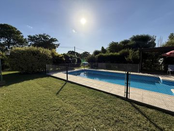 ¡Descubre este rincón de ensueño! Venta Casa en Laguna de Lobos