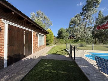 ¡Descubre este rincón de ensueño! Venta Casa en Laguna de Lobos