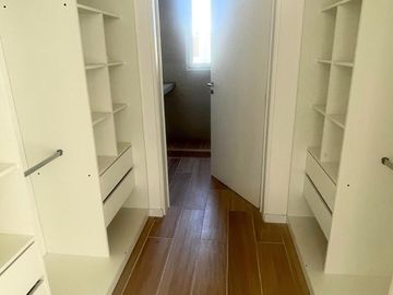 Casa en Puertos del Lago