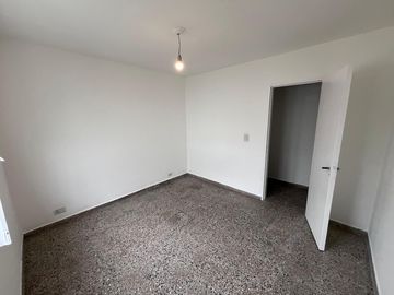 ¡¡¡VDO. CASA 2 DORM GRAN PATIO Y JARDIN ZNA DINO RUTA 20¡¡¡