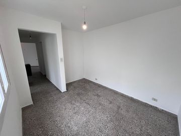 ¡¡¡VDO. CASA 2 DORM GRAN PATIO Y JARDIN ZNA DINO RUTA 20¡¡¡