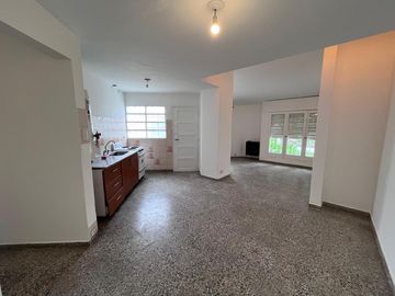 ¡¡¡VDO. CASA 2 DORM GRAN PATIO Y JARDIN ZNA DINO RUTA 20¡¡¡