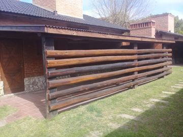 Casa en venta - 2 Dormitorios 1 Baño - 87Mts2 - Nueva Atlantis