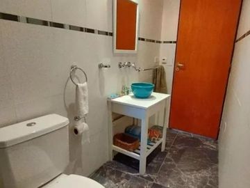 Casa en venta - 3 Dormitorios 3 Baños - Cochera - 605Mts2 - Pilar del Este