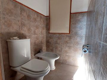 Venta Casa 245 m2, lote 1400m2 vista al lago, bariloche, Dina huapi, Rio Negro