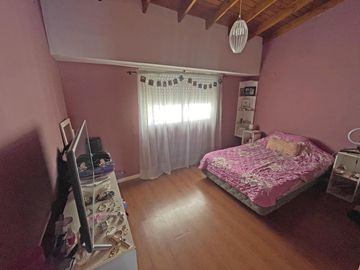 VENTA DÚPLEX DE 5 AMBIENTES EN FLORIDA MITRE