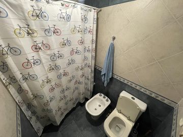 VENTA DÚPLEX DE 5 AMBIENTES EN FLORIDA MITRE