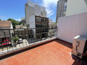 VENTA DÚPLEX DE 5 AMBIENTES EN FLORIDA MITRE