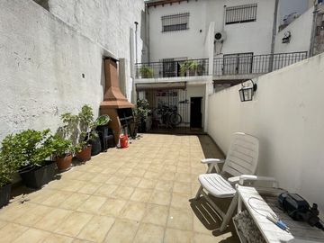 VENTA DÚPLEX DE 5 AMBIENTES EN FLORIDA MITRE