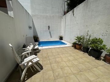 VENTA DÚPLEX DE 5 AMBIENTES EN FLORIDA MITRE