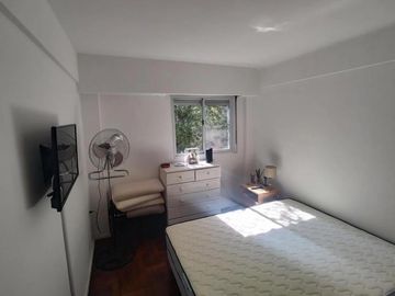 Departamento en venta - 3 Dormitorios 2 Baños - Cochera - 115Mts2 - Olivos