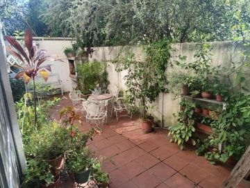 Departamento en venta - 3 Dormitorios 2 Baños - Cochera - 115Mts2 - Olivos