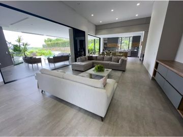 Casa campestre en condominio para arriendo en cerritos malabar,Pereira