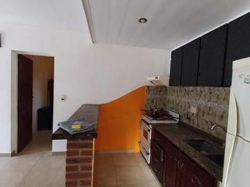 Casa en venta - 4 Dormitorios 2 Baños - Cocheras - 500Mts2 - Mar de Ajó