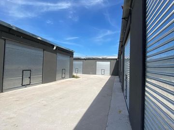 Depósitos en Venta - Fisherton Tierra Nueva