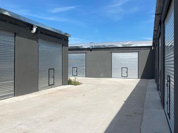 Depósitos en Venta - Fisherton Tierra Nueva
