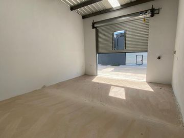 Depósitos en Venta - Fisherton Tierra Nueva