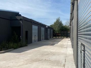 Depósitos en Venta - Fisherton Tierra Nueva