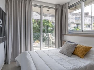 DEPARTAMENTO DE UN DORMITORIO VENTA PILETA Y PARRILLERO LUIS AGOTE ROSARIO