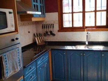 Casa en venta - 3 Dormitorios 2 Baños - Cochera - 340Mts2 - San Miguel