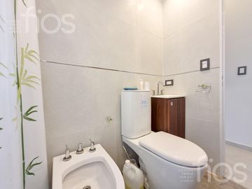 VENTA CASA A ESTRENAR DE DOS DORMITORIOS CON  PILETA  Y COCHERA  EN DON MATEO