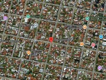 Departamento en venta - 2 Dormitorios 1 Baño - 76Mts2 - Lanús
