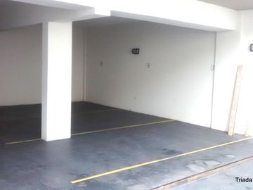 VENTA DEPARTAMENTO UN AMBIENTE DIVISIBLE MUY LUMINOSO BAJO BELGRANO CERCANO A LOS LAGOS