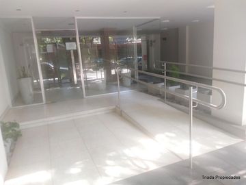 VENTA DEPARTAMENTO UN AMBIENTE DIVISIBLE MUY LUMINOSO BAJO BELGRANO CERCANO A LOS LAGOS