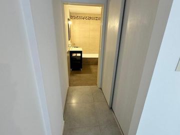 VENTA DEPARTAMENTO UN AMBIENTE DIVISIBLE MUY LUMINOSO BAJO BELGRANO CERCANO A LOS LAGOS
