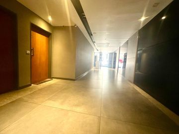 MONOAMBIENTE DIVISIBLE CON BALCON Y BAULERA EN BARRACAS VENTA