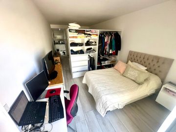 MONOAMBIENTE DIVISIBLE CON BALCON Y BAULERA EN BARRACAS VENTA