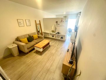 MONOAMBIENTE DIVISIBLE CON BALCON Y BAULERA EN BARRACAS VENTA