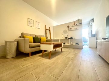 MONOAMBIENTE DIVISIBLE CON BALCON Y BAULERA EN BARRACAS VENTA
