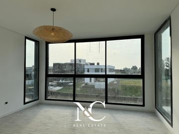 Casa en venta en Barrio Náutico Canal, Tigre