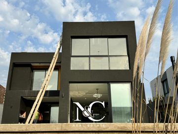 Casa en venta en Barrio Náutico Canal, Tigre