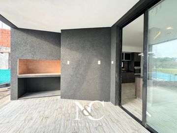 Casa en venta en Barrio Náutico Canal, Tigre