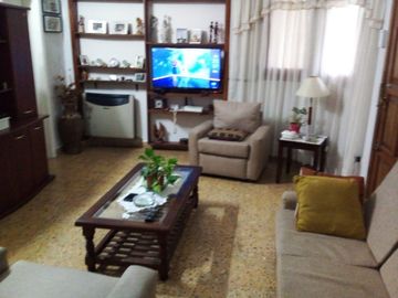 Casa en  Temperley este