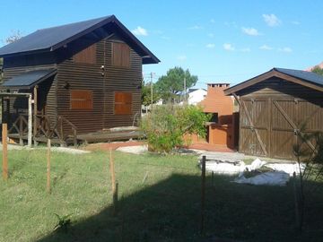 Casa en venta - 3 Dormitorios 2 Baños - Cochera - 500Mts2 - Nueva Atlantis
