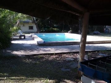 Quinta en venta - 5 Dormitorios 5 Baños - 4.312Mts2 - Villa Rosas