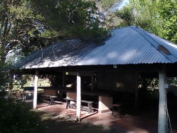 Quinta en venta - 5 Dormitorios 5 Baños - 4.312Mts2 - Villa Rosas