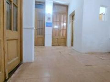 PH en  Boedo: 3 Ambientes con Patio. A refaccionar. ¡Oportunidad!