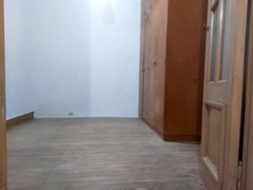 PH en  Boedo: 3 Ambientes con Patio. A refaccionar. ¡Oportunidad!