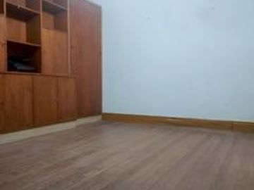 PH en  Boedo: 3 Ambientes con Patio. A refaccionar. ¡Oportunidad!