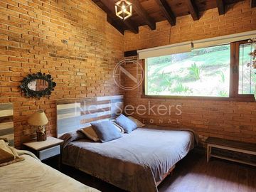 CASA EN VENTA EN AVANDARO, A UNOS PASOS DEL CLUB DE GOLF