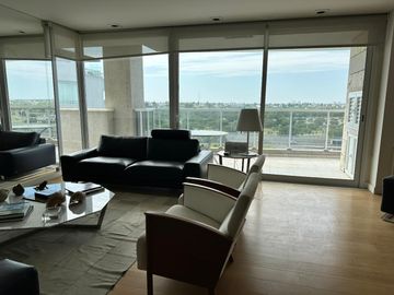 Departamento en  venta, ultimo piso, terraza y pileta propia Chateau Village