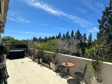 Departamento en Villa Los Remeros. 2 AMB