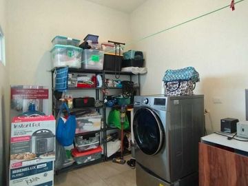 CASA DE 1 PISO EN VENTA SEMI EQUIPADA EN PRIVADA AL NORTE DE MERIDA, YUCATÁN