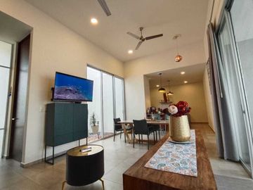CASA DE 1 PISO EN VENTA SEMI EQUIPADA EN PRIVADA AL NORTE DE MERIDA, YUCATÁN