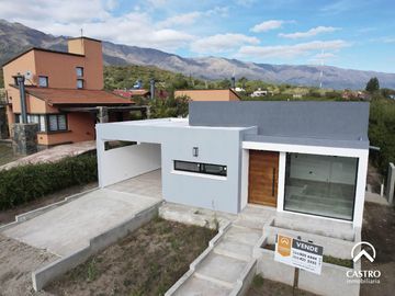 Casa en Barranca Colorada, Villa de Merlo.