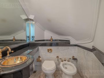 Casa en venta de 5 dormitorios en  La Horqueta